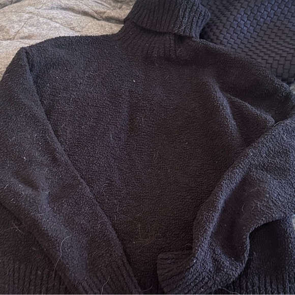 UGG Cozy Black Fleece Jacket Turtleneck - Picture 1 of 3